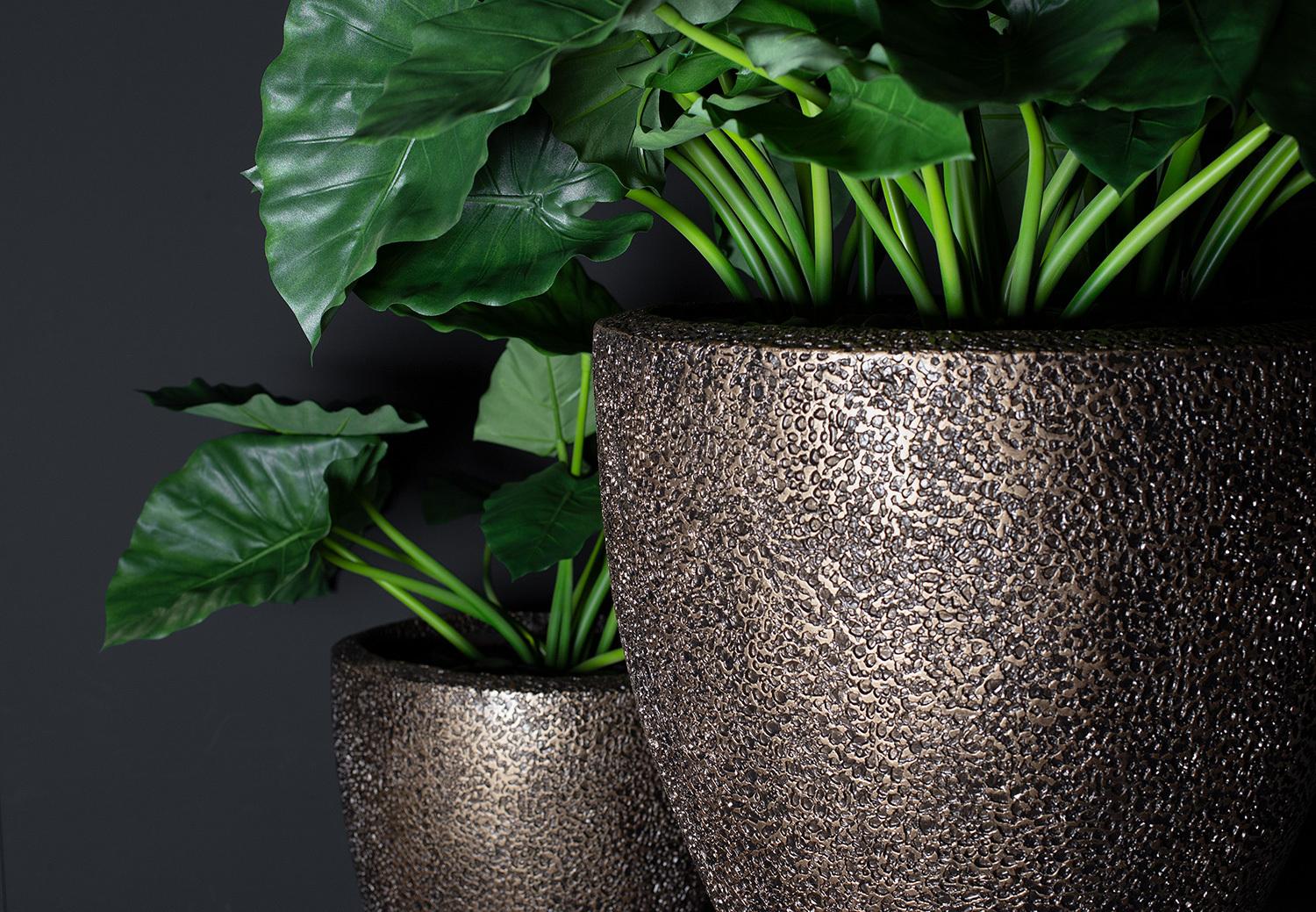 fleur ami | Coral planter, Ø 67 cm, height 67 cm, bronze patina | Exclusive  planters, vases & accents